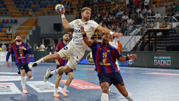 A Veszprém lelépte a döntőben a Barcelonát, gálával ült fel a világ trónjára