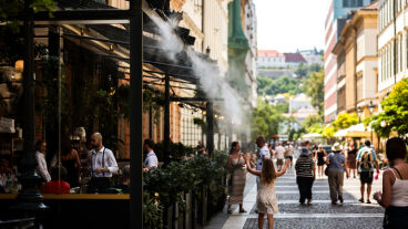 Megőrült az időjárás: ultraerős UV-B sugárzástól a heves zivatarokig minden lehet