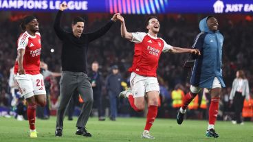 Az „ágyúsok” ott lesznek Budapesten, 20 év után ismét BL-döntős az Arsenal!