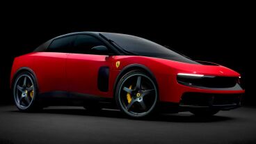 Különös taktika áll az elektromos Ferrari vásárlásai mögött